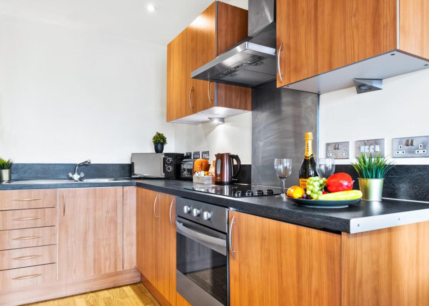 Chinatown - One Bed - Balcony - Secure Parking - Fast Wifi - Birmingham City Centre - 49A Exteriör bild