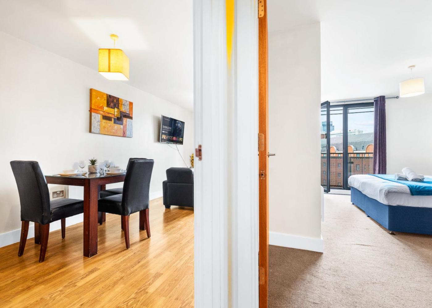 Chinatown - One Bed - Balcony - Secure Parking - Fast Wifi - Birmingham City Centre - 49A Exteriör bild